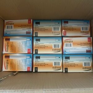 NIB 9 Boxes of Red & Black Dry Erase Markers Each Box has 12 for total of 108.
